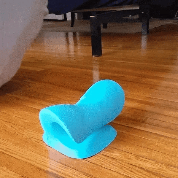 Before and after use of the neck massager with 3-in-1 therapy relief.